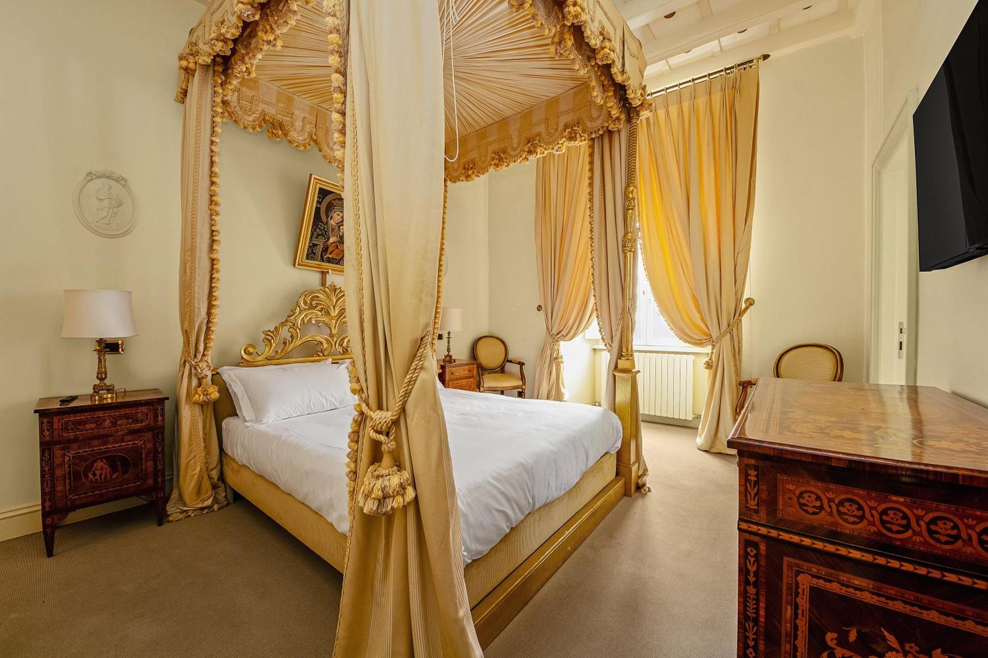 Ych-magnifica Residenza A Campo De Fiori Rom